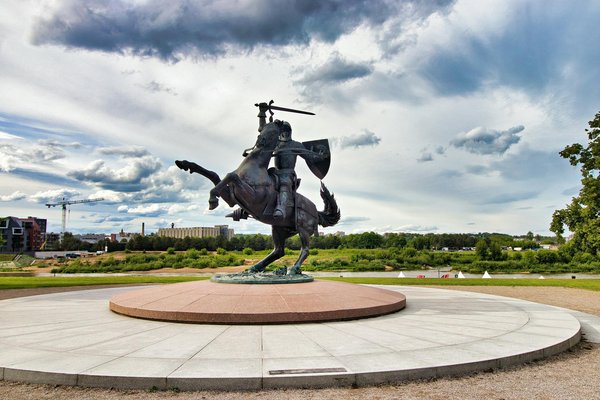 Could thrilling moments await as you navigate your strategy in the plinko game